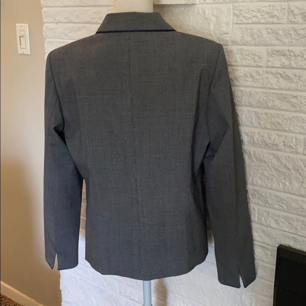 Pendleton Jacket - image 2